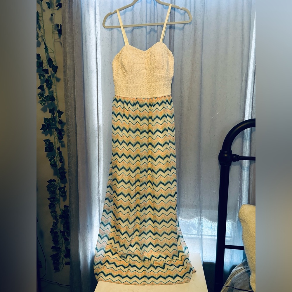 Lily Rose Maxi dress